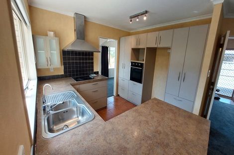 Photo of property in 7 Ironstone Place, Randwick Park, Auckland, 2105