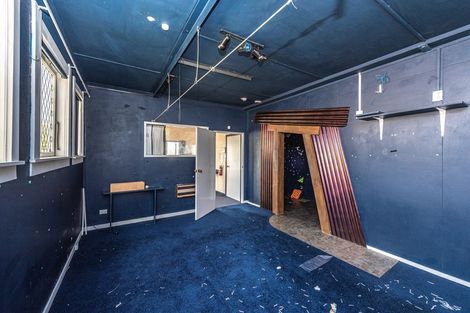 Photo of property in 1 Moore Avenue, Tawhero, Whanganui, 4501