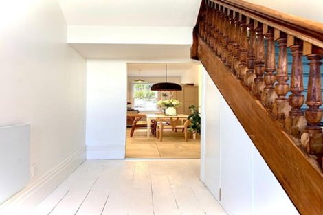 Photo of property in 58 Wright Street, Mount Cook, Wellington, 6021