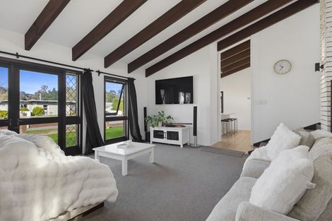 Photo of property in 20 Sunvale Crescent, Whataupoko, Gisborne, 4010
