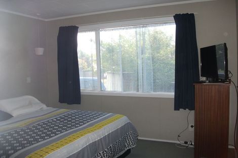 Photo of property in 2a Elder Grove, Paraparaumu, 5032