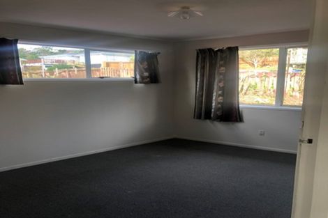 Photo of property in 35 Leo Street, Glen Eden, Auckland, 0602