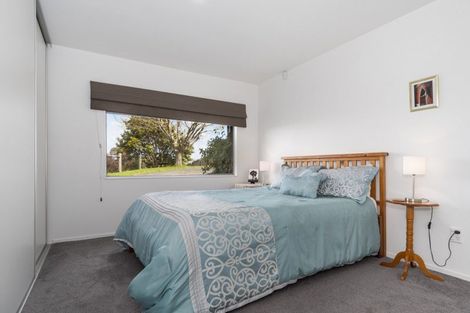 Photo of property in 213 Bellevue Road, Bellevue, Tauranga, 3110
