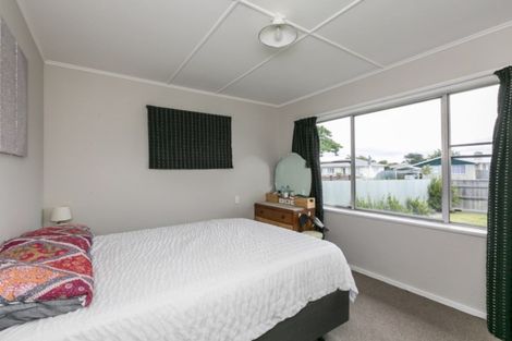 Photo of property in 86 Harold Holt Avenue, Onekawa, Napier, 4110