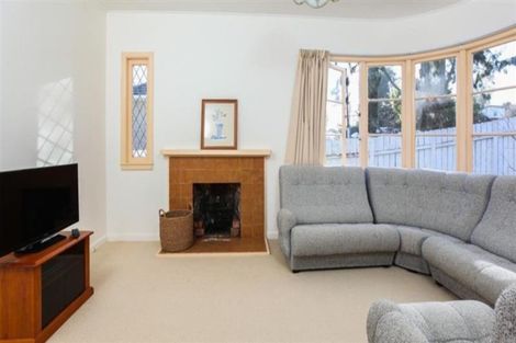 Photo of property in 19 Fowlds Avenue, Sandringham, Auckland, 1025