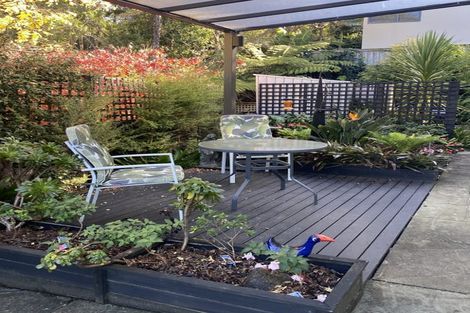 Photo of property in 39 Emlyn Place, Torbay, Auckland, 0630