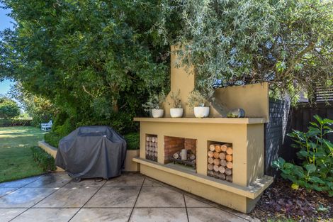 Photo of property in 6 Leabridge Mews, Harewood, Christchurch, 8051