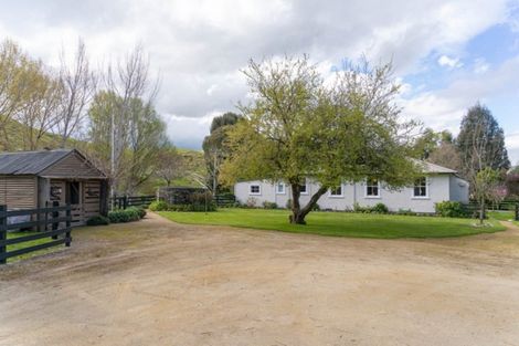 Photo of property in 540 Westmere Road, Wainuioru, Masterton, 5890