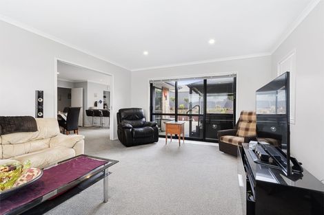 Photo of property in 18 Kilbryde Crescent, Pokeno, 2402