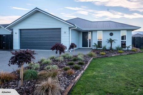 Photo of property in 21 Stoneleigh Drive, Solway, Masterton, 5810