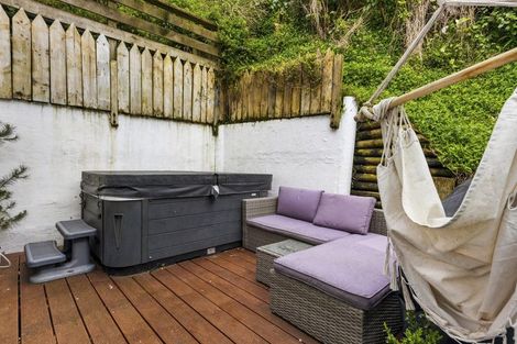 Photo of property in 11 Norway Street, Aro Valley, Wellington, 6012