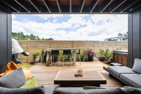 Photo of property in 18 Pinnacles Lane, Pauanui, 3579