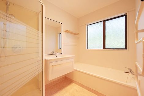 Photo of property in 12 Cambrian Street, Churton Park, Wellington, 6037