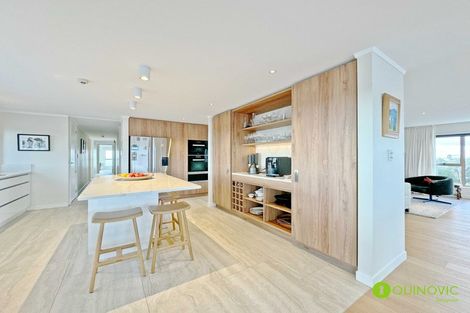 Photo of property in 2b/6 The Promenade, Takapuna, Auckland, 0622
