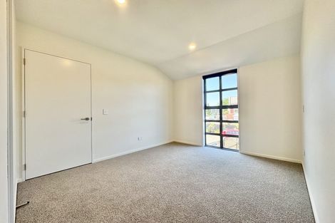 Photo of property in 10/95 Olliviers Road, Phillipstown, Christchurch, 8011