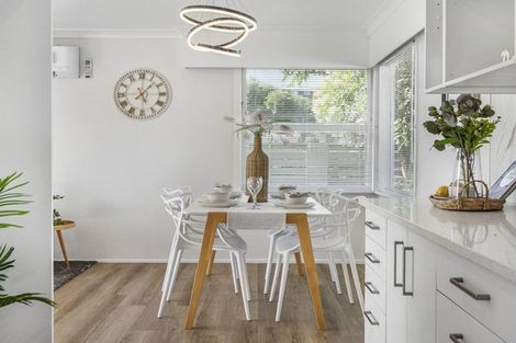 Photo of property in 143 Whatawhata Road, Dinsdale, Hamilton, 3204