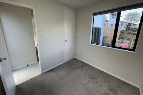 Photo of property in 53a Glendene Avenue, Glendene, Auckland, 0602