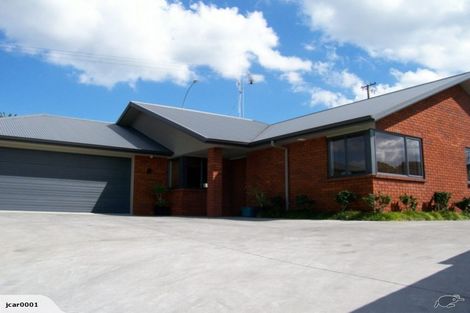 Photo of property in 5 Millennium Heights, Flagstaff, Hamilton, 3210