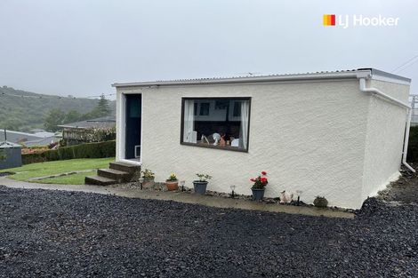 Photo of property in 8 Saddleview Place, Fairfield, Dunedin, 9018