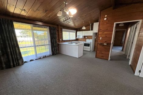 Photo of property in 22 Waianiwa Place, Tokoroa, 3420