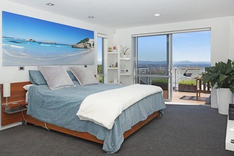 Photo of property in 16 Kenmure Drive, Huntsbury, Christchurch, 8022