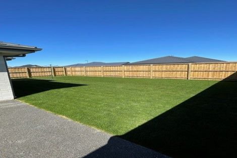Photo of property in 28 Te Kanawa Lane, Rolleston, 7615