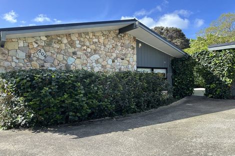 Photo of property in 204 Gowing Drive, Meadowbank, Auckland, 1072