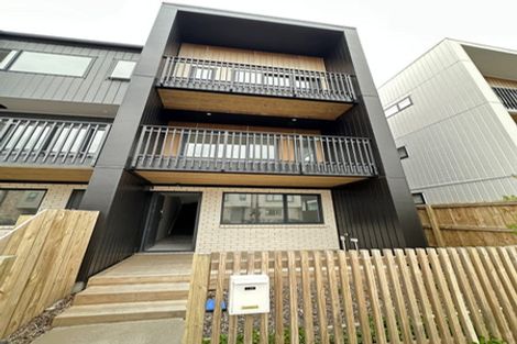 Photo of property in 73 Tahuhu Road, Mount Wellington, Auckland, 1062