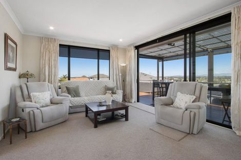 Photo of property in 26 Holyoake Terrace, Omokoroa, 3114
