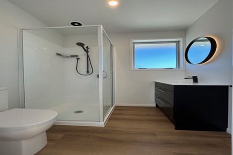 Photo of property in 2 Karaka Street, Inglewood, 4330