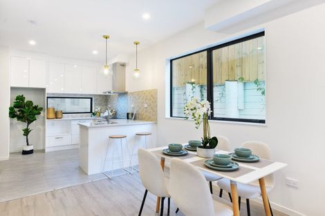 Photo of property in 15a Tabitha Crescent, Henderson, Auckland, 0612