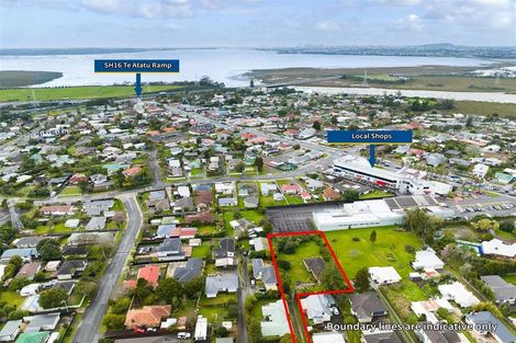 Photo of property in 29 Flanshaw Road, Te Atatu South, Auckland, 0610