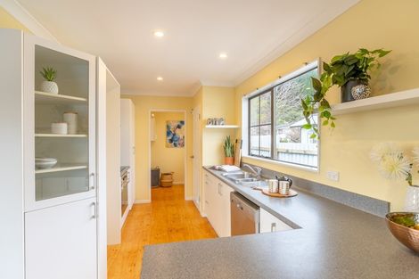 Photo of property in 38 Belgrave Street, Wainuiomata, Lower Hutt, 5014