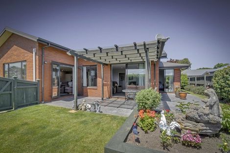 Photo of property in 12 Highwood Lane, Burnside, Christchurch, 8053