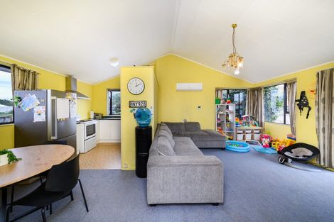 Photo of property in 2/685 Pioneer Highway, Highbury, Palmerston North, 4412