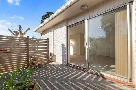 Photo of property in 65 Victoria Road, New Plymouth, 4310