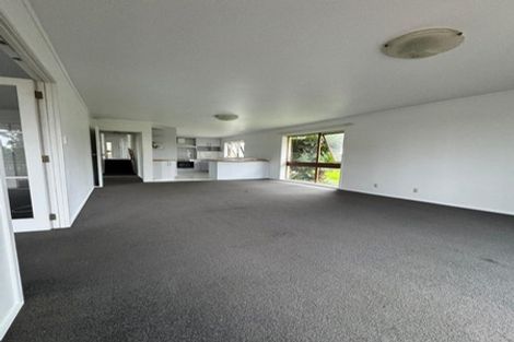 Photo of property in 71 Sandspit Road, Shelly Park, Auckland, 2014