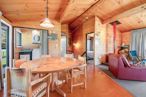 Photo of property in 194 Spencer Road, Lake Tarawera, Rotorua, 3076