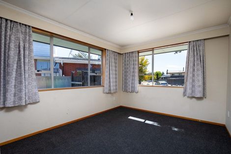 Photo of property in 130 Ashworth Street, Alexandra, 9320