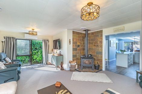 Photo of property in 22 Kent Avenue, Waitarere Beach, Levin, 5510