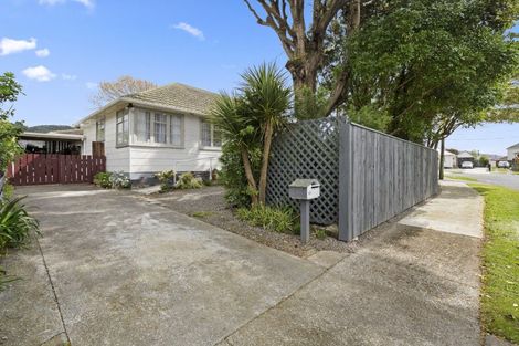 Photo of property in 10 Clement Grove, Taita, Lower Hutt, 5011