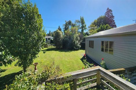 Photo of property in 33 Higginson Street, Otane, 4202