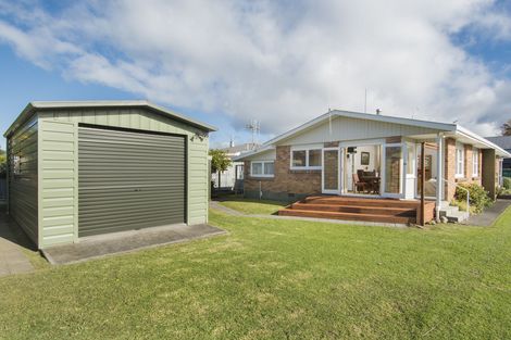 Photo of property in 1252b Cameron Road, Gate Pa, Tauranga, 3112