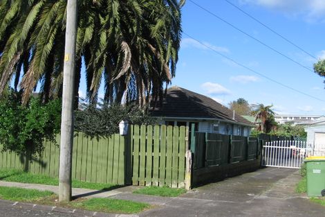 Photo of property in 5 Herald Place, Otara, Auckland, 2023