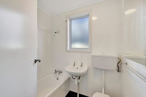 Photo of property in 12 Hardy Street, New Brighton, Christchurch, 8061