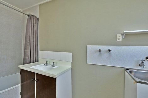 Photo of property in 5/801 Southland Road, Raureka, Hastings, 4120