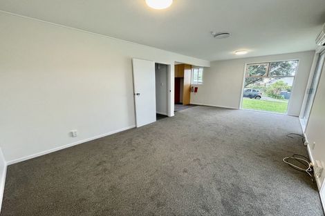 Photo of property in 1/7 Rangitane Street, Maupuia, Wellington, 6022