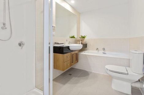 Photo of property in 105 Waterside Crescent, Gulf Harbour, Whangaparaoa, 0930