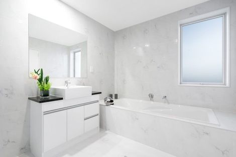 Photo of property in 12 Kapia Drive, Takanini, 2112