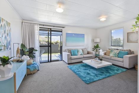 Photo of property in 2/59 Fernaig Street, Papakura, 2110